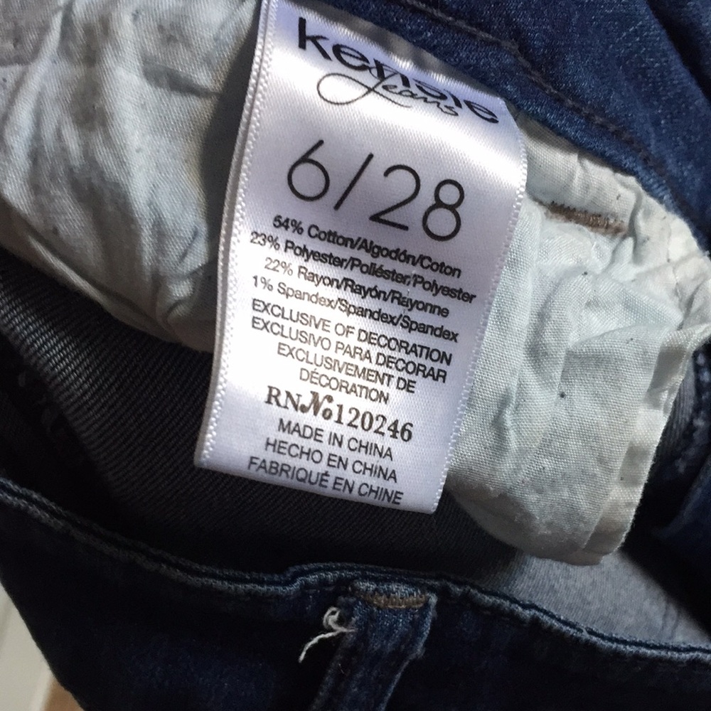 Jeans - Picture 4 of 4